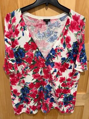 Talbots Floral V-Neck Short Sleeve Cardigan Size 1X